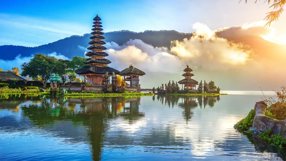 pura ulun danu bratan temple in Bali, indonesia
